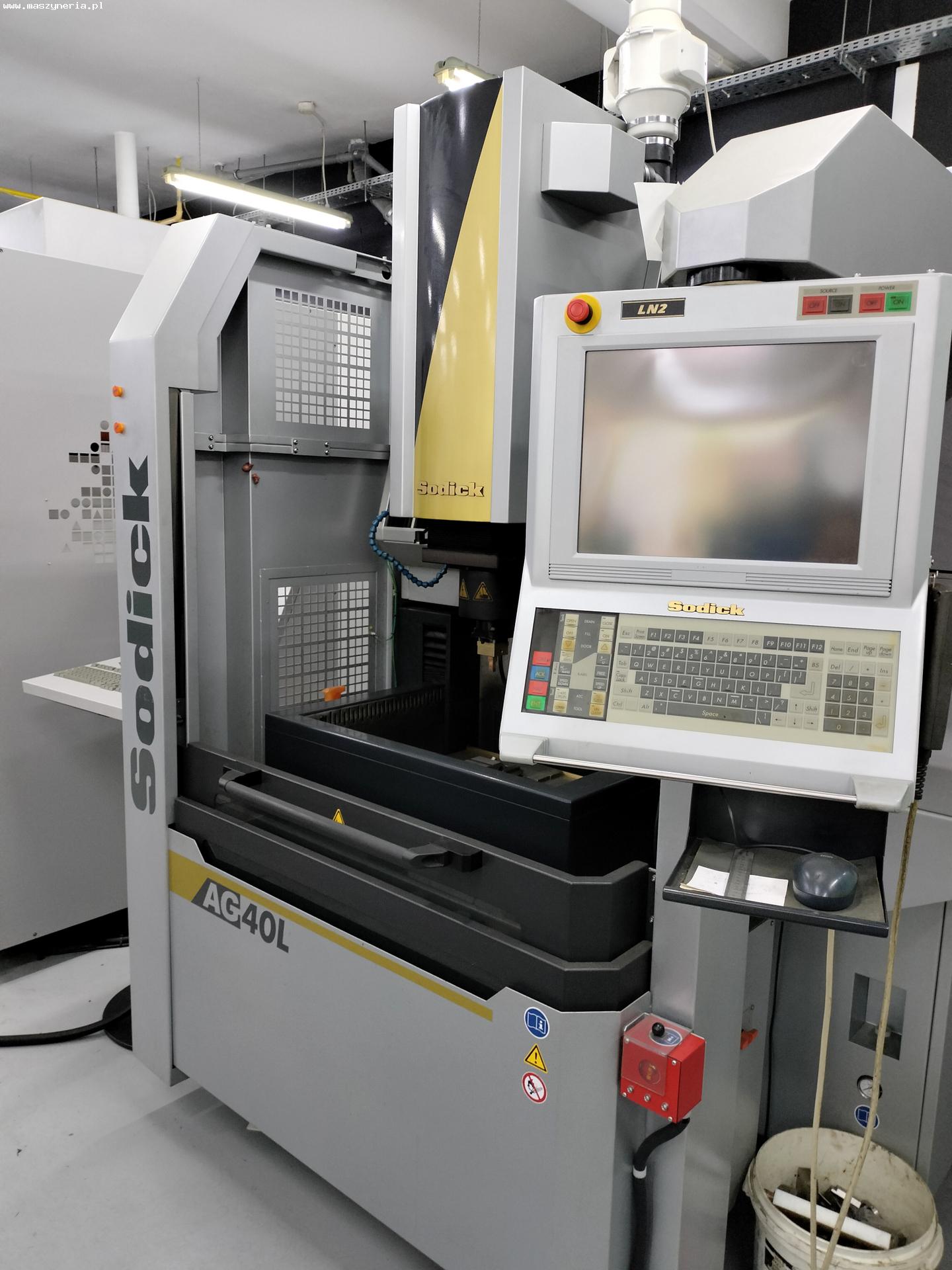 Elettroerosione a tuffo SODICK AG40L in vendita - foto 2